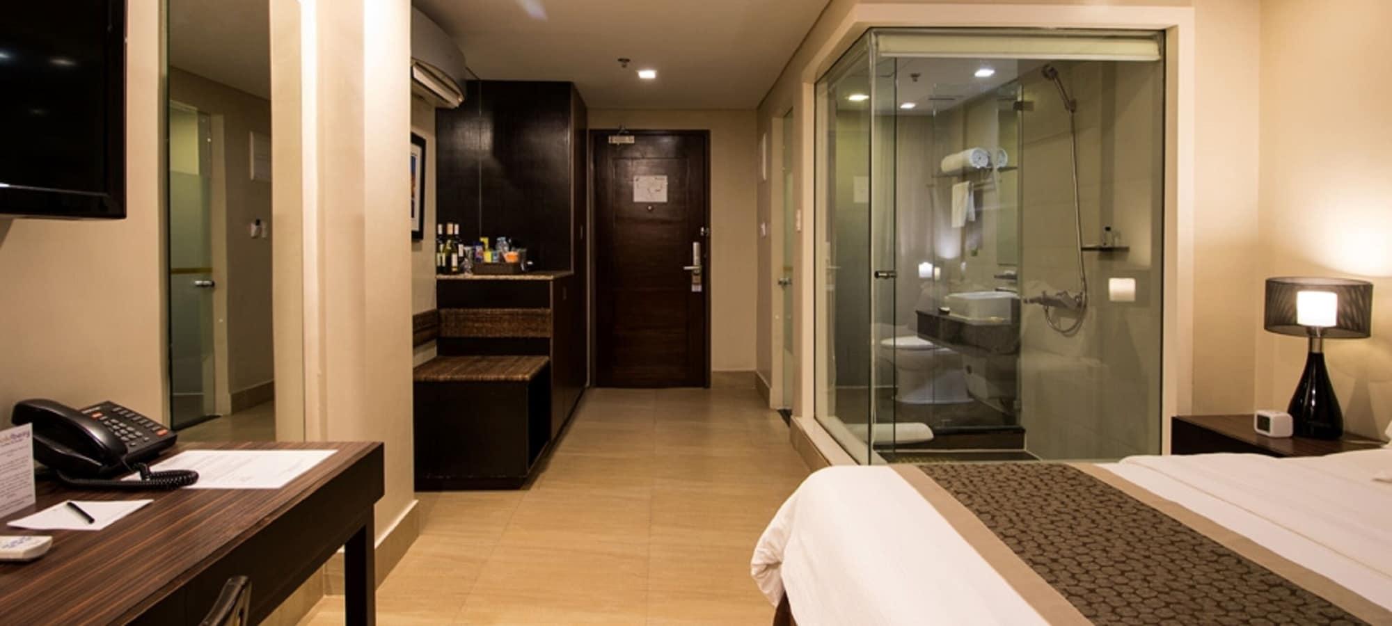 Goldberry Suites & Hotel Mactan Lapu-Lapu City Exteriér fotografie
