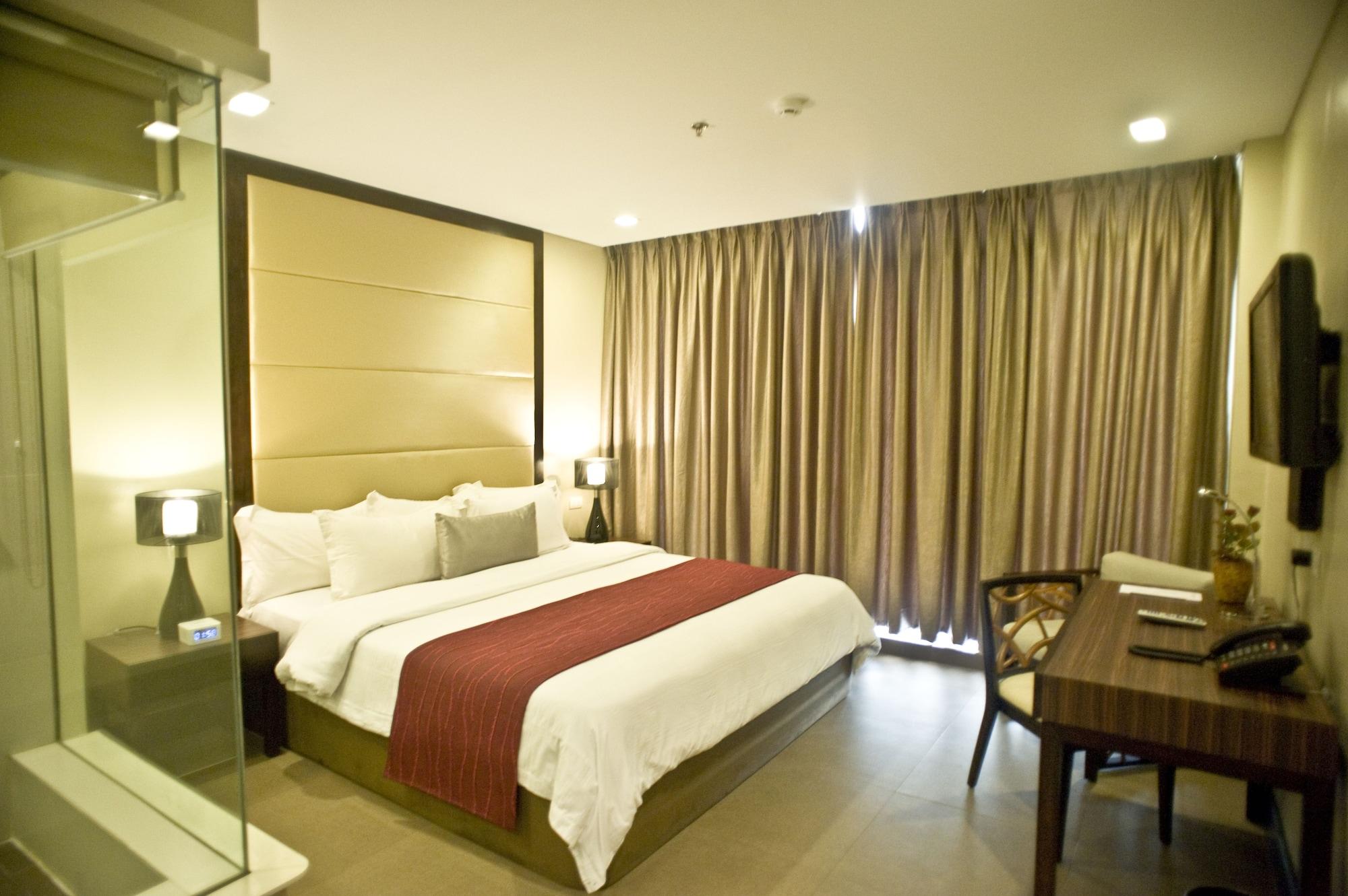 Goldberry Suites & Hotel Mactan Lapu-Lapu City Exteriér fotografie